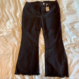 NWT Madewell Cali Demi-Boot Jeans with Chewed-Hem